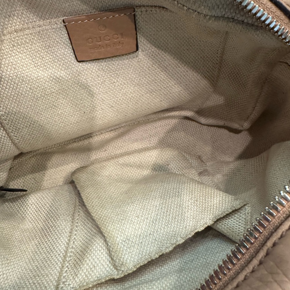 Gucci Tan Crossbody Bag - Picture 7 of 16